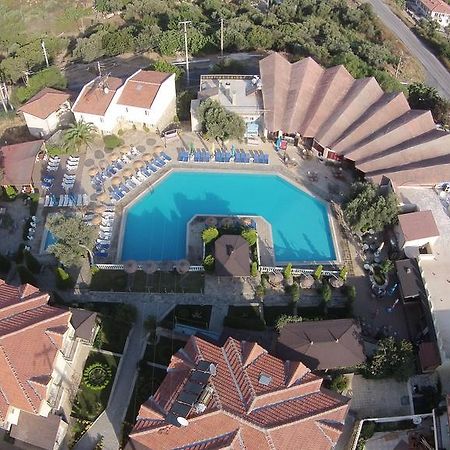 Alize Resort Hotel Yenifoca Екстер'єр фото