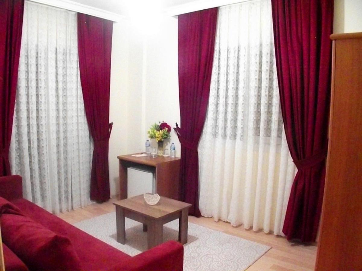 Alize Resort Hotel Yenifoca Екстер'єр фото